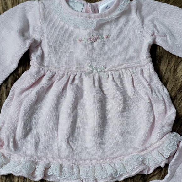 FAO sweater outfit - Picture 3 of 8